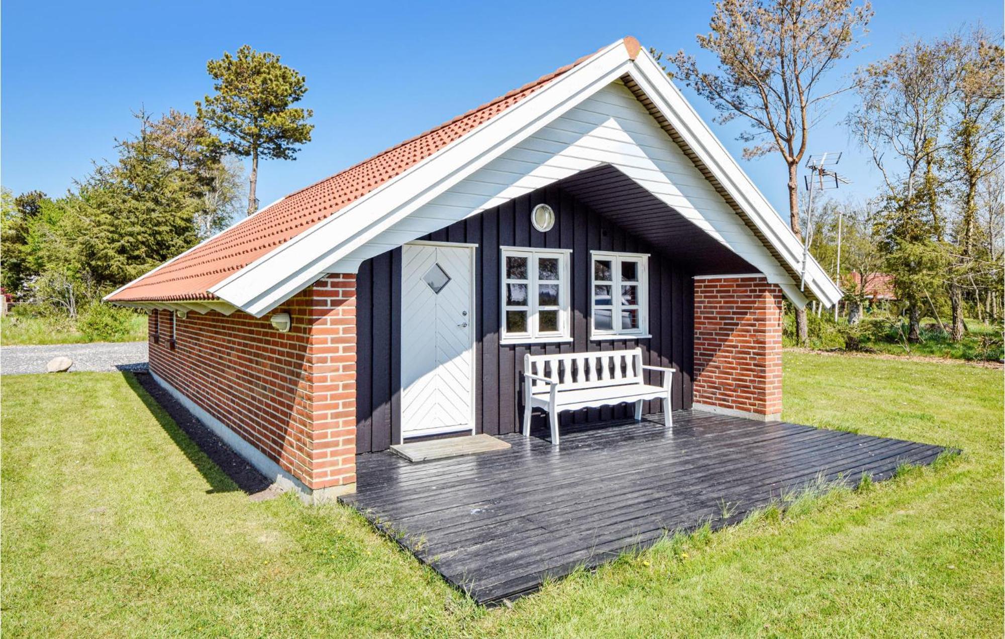 4 Bedroom Lovely Home In ブラーバンド エクステリア 写真